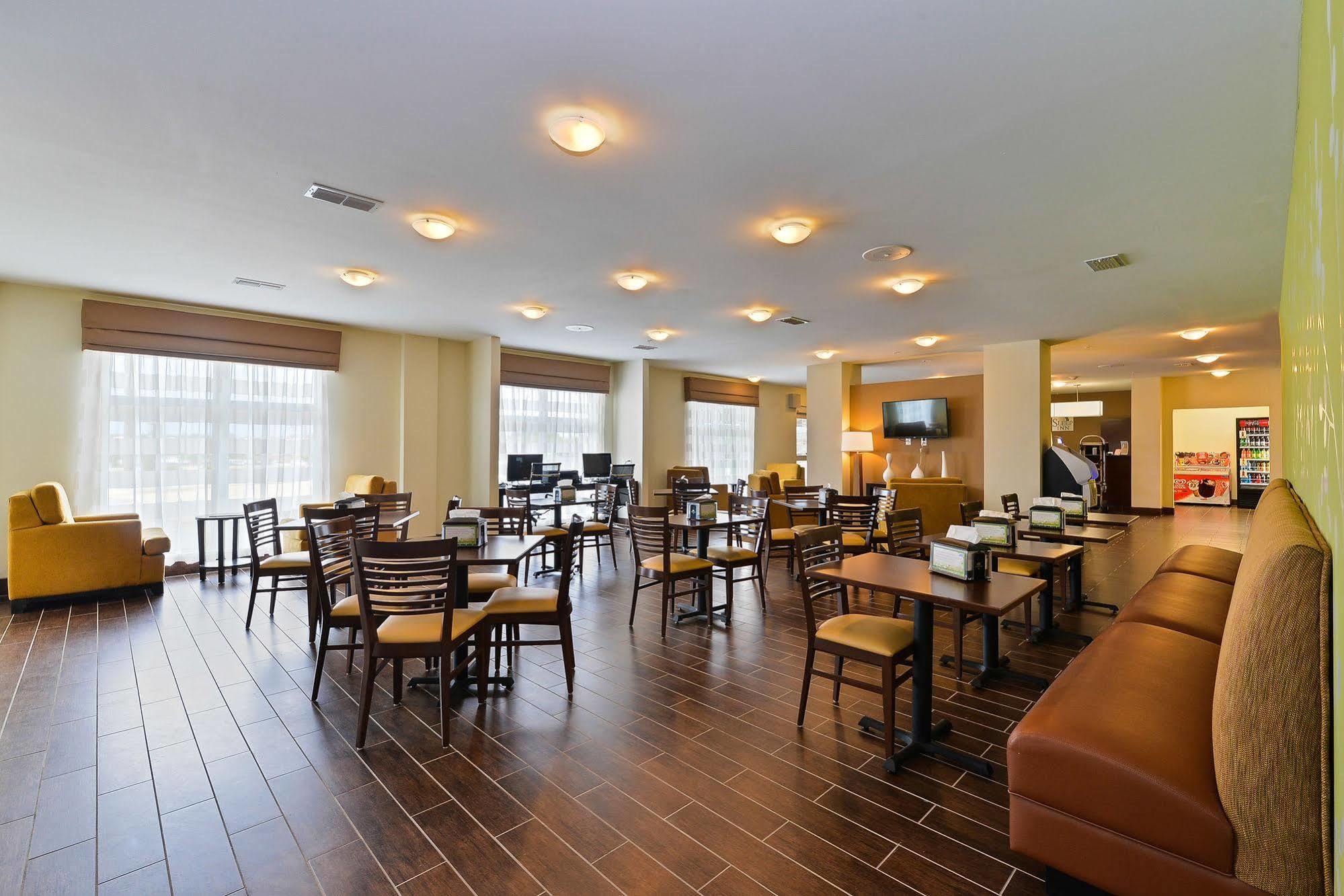 Sleep Inn & Suites Gulfport Extérieur photo